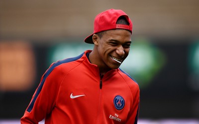 球王会快讯-B席这脚世界波直接把对手打沉默了