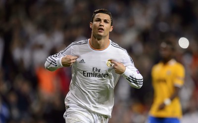 球王会焦点-伯贝点球稳稳罚中